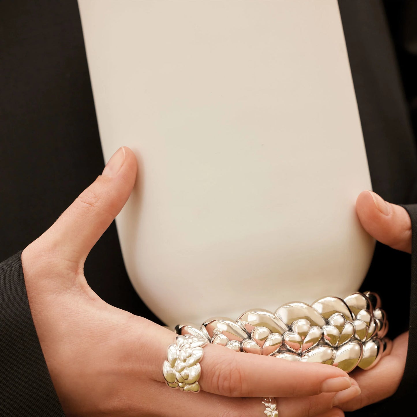 BABYLONE Small Porcelain Vase