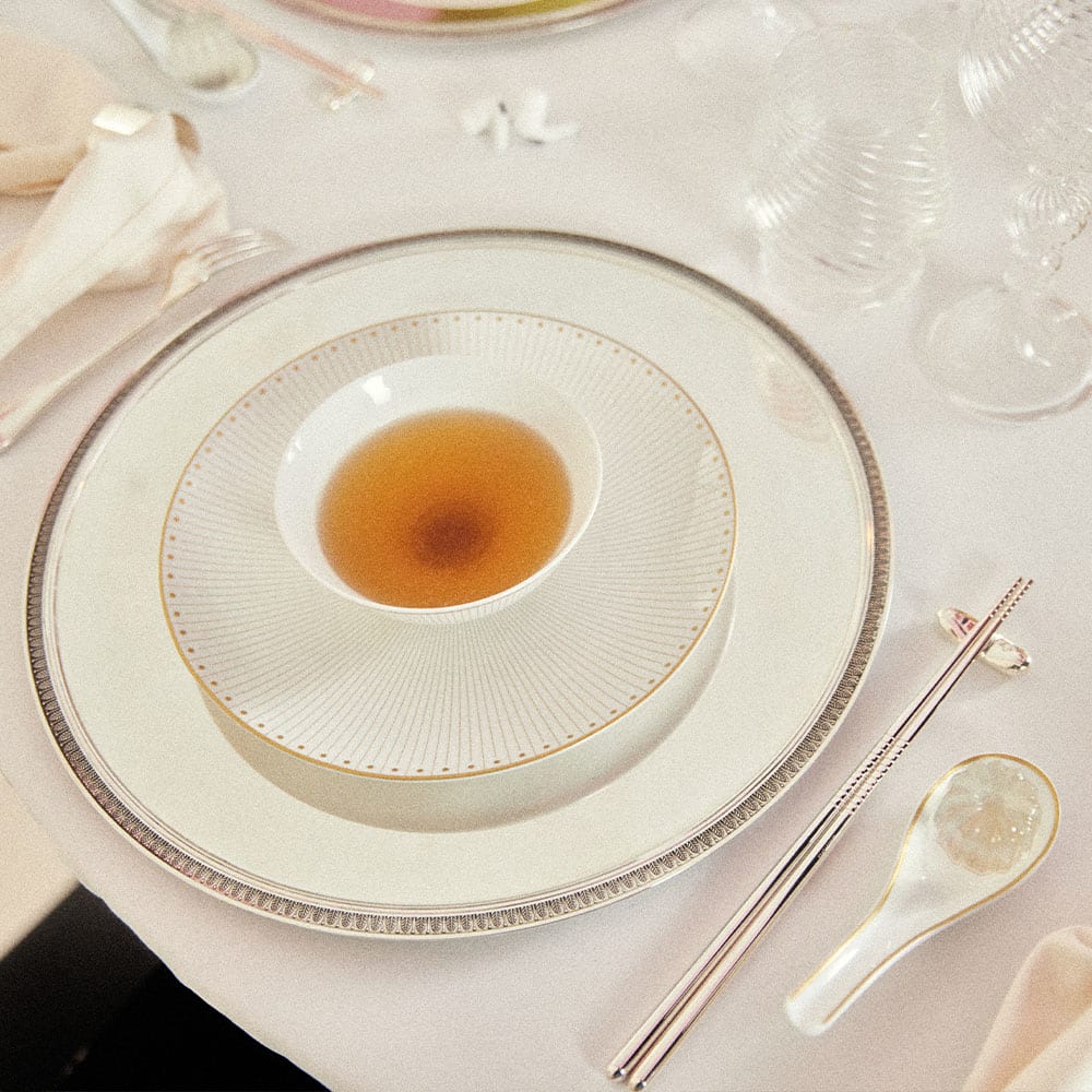 MALMAISON IMPÉRIALE Porcelain Dessert/Luncheon/Salad plate Gold Finish