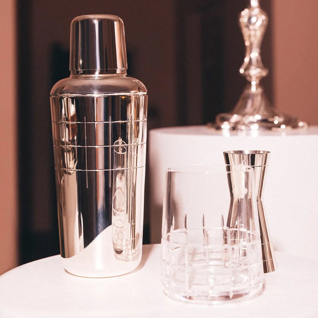 GRAPHIK Silver plated Shaker